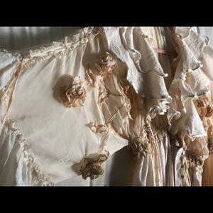 Fillyboo Lotus Duster in powder puff